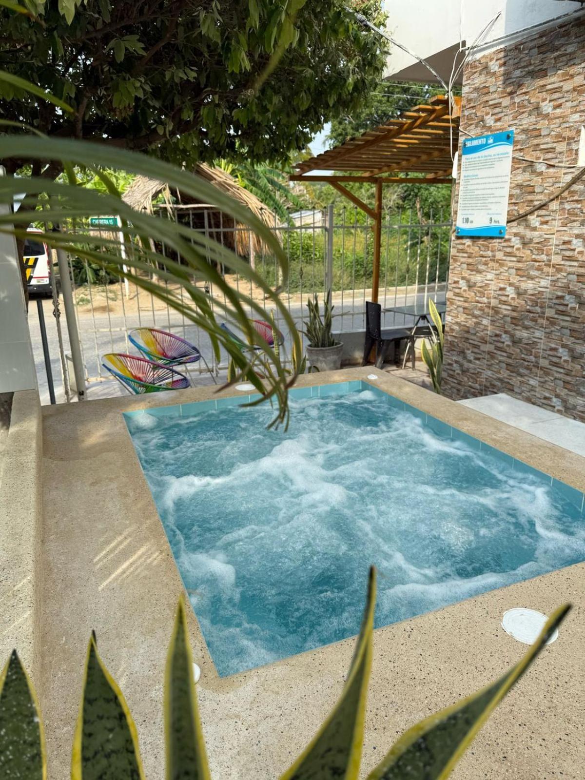Apartahotel Eden Coveñas Exteriér fotografie